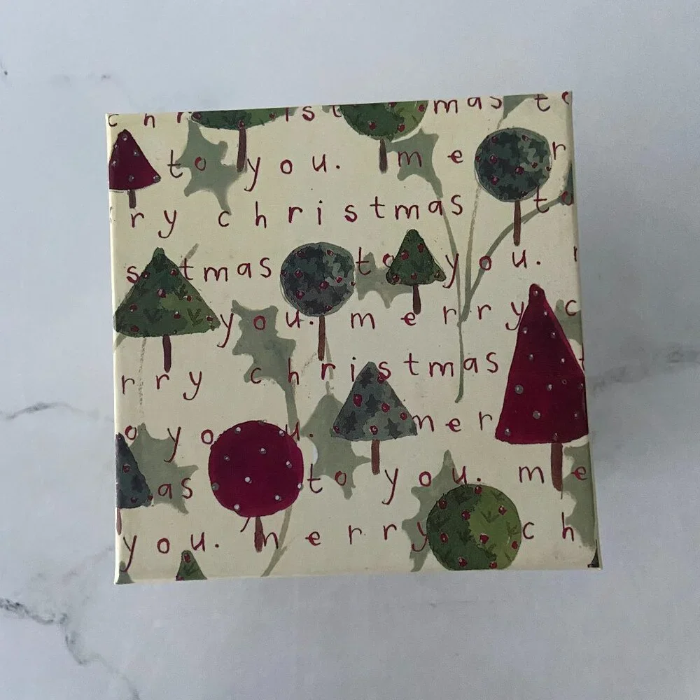 Christmas Gift Box 4.5 in x 4.5 in